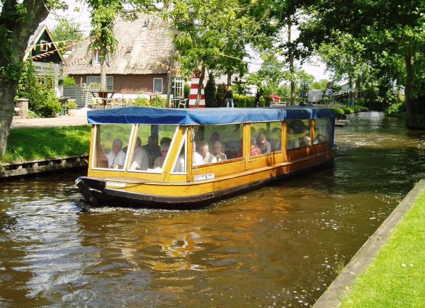 Dagtocht 033: Punteren in Giethoorn