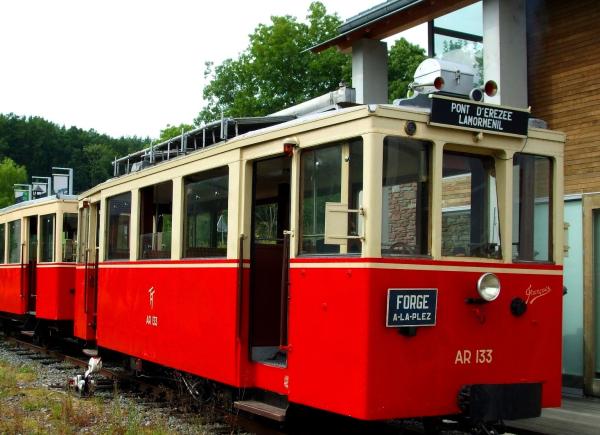 068 Toeristische tramrit in de Ardennen